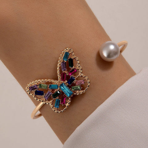 Butterfly Pearl Bracelet Adjustable