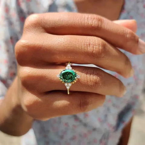 Oval Cut Emerald Ring