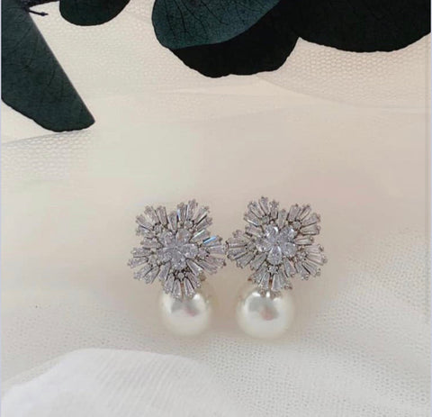 Snowflake Earring Studs